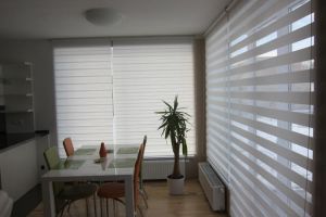 Interiérová roleta den/noc