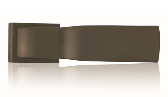 M&T dveřní klika Tukan řady Design 2009