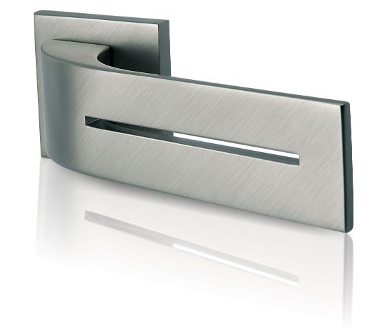 M&T dveřní klika Toro řady Design 2009